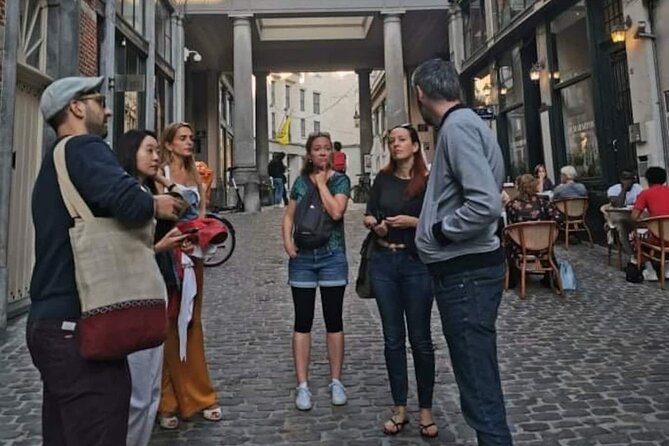 Brussels Walking and Tasting Tour (Beers,Chocolates&Fries/Waffle) - How the Guide Turns Sights Into Something You Can Repeat at Home