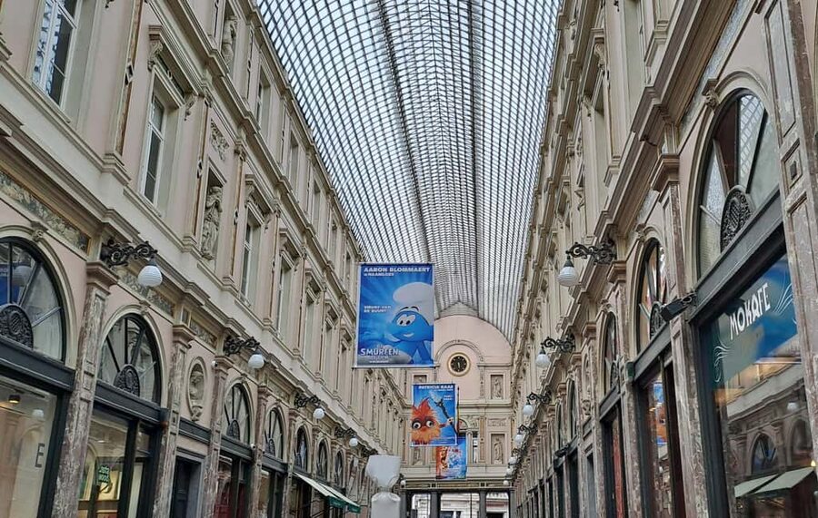 Brussels: Walking Food Tour with Chocolate, Beer, & Waffles - Rooftop City Hall Views and the Royal Galleries Finish: Seeing Brussels the easy way