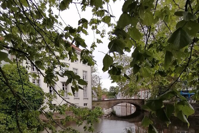 BRYGGJA ROMANTICA - 3 Hour Romantic Tour in Bruges - Stop by stop: how the tour’s first half sets the mood