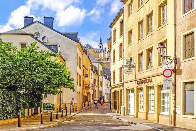 Bus day trip to Luxembourg and Dinant from Brussels - Place de Clairefontaine: monarchy context in a single stop
