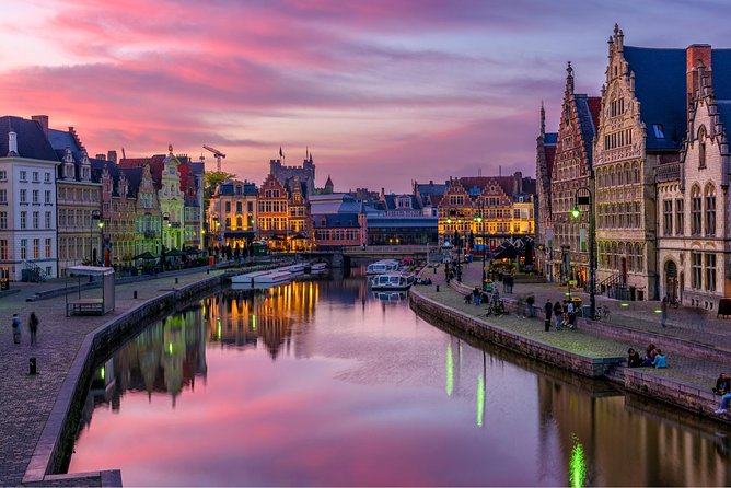 Day trip to Ghent and Atomium from Brussels - Graslei and Korenlei: the riverfront photos that anchor the afternoon