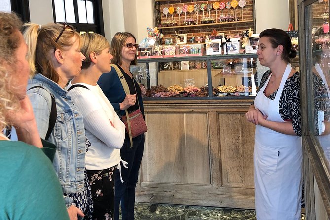 Discover authentic Ghent with historian & taste the best chocolate - Hoogpoort and Korenmarkt: reading centuries in details