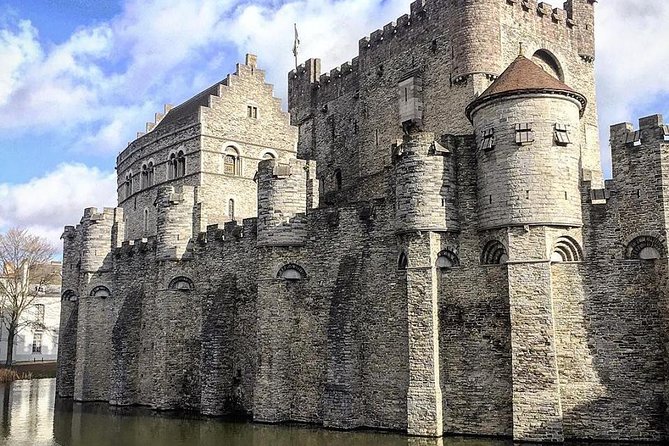 Discover authentic Ghent with historian & taste the best chocolate - St. Veerleplein and the underwater details you actually can spot