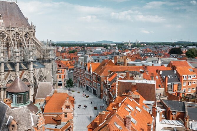 Discover Tournai while playing! Escape game - The alchemist - The decision moment: defending Josyne or backing the accusation