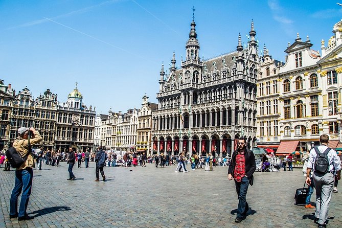 e-Scavenger hunt Brussels: Explore the city at your own pace - What the riddles and audio assignments feel like in the real world