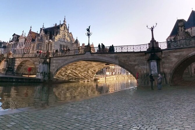e-Scavenger hunt Ghent: Explore the city at your own pace - A self-guided e-Scavenger hunt that feels made for real pacing