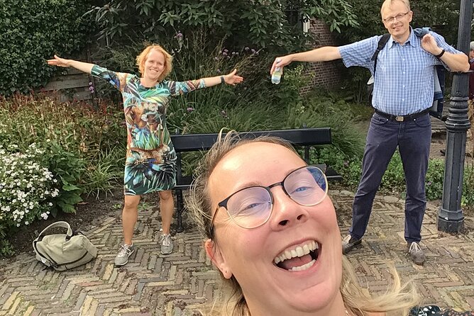 e-Scavenger hunt Hasselt: Explore the city at your own pace - Stadskantoor, the Grote Markt, and a beguinage tied to the Iconoclasm
