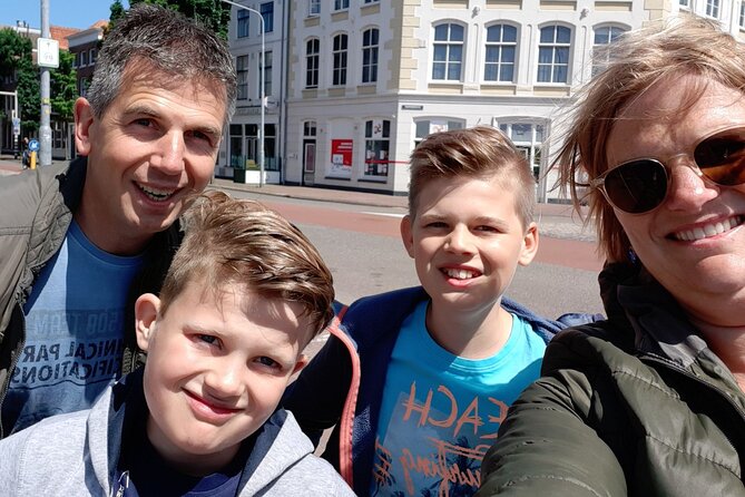 e-Scavenger hunt Ostend: Explore the city at your own pace - Price and time: what $37.33 per group really buys you