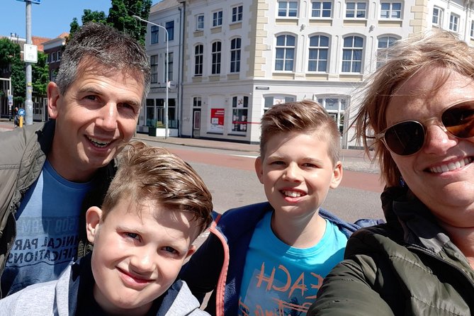 e-Scavenger hunt Turnhout: Explore the city at your own pace - Turnhout at Your Own Pace, Powered by a Phone App