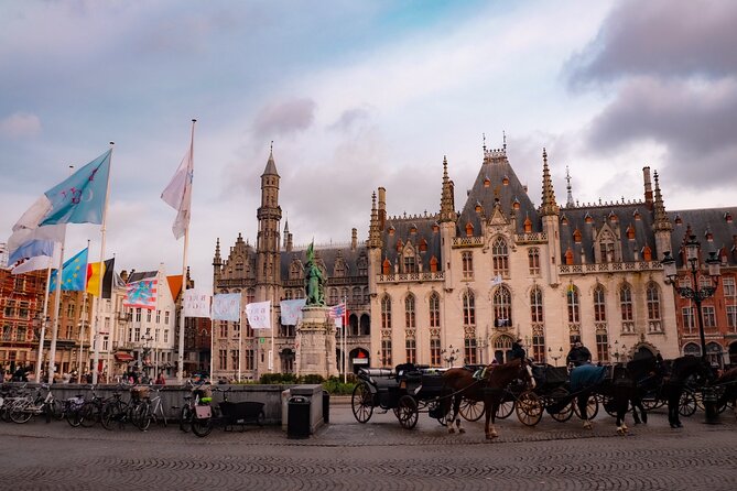 Evening Delights: Bruges Tour with Beer & Chocolate - The Markt and Belfort: Bruges as a Medieval Trading Hub