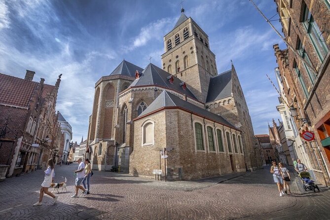 Exclusive Bruges Churches Tour: Admire Michelangelo’s Masterpiece - Stop 4, St. Walburga’s Church (Sint-Walburgakerk): the only Baroque church in Bruges