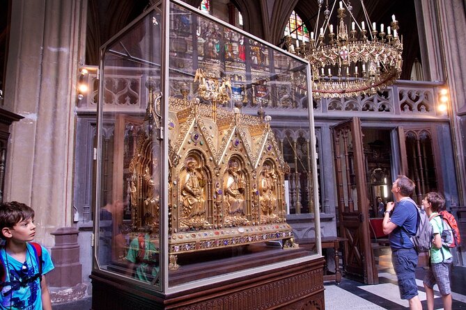 Exclusive Bruges Churches Tour: Admire Michelangelo’s Masterpiece - Stop 2, Sint-Annakerk: Baroque choir, wooden sculptures, and Henri Herregodts