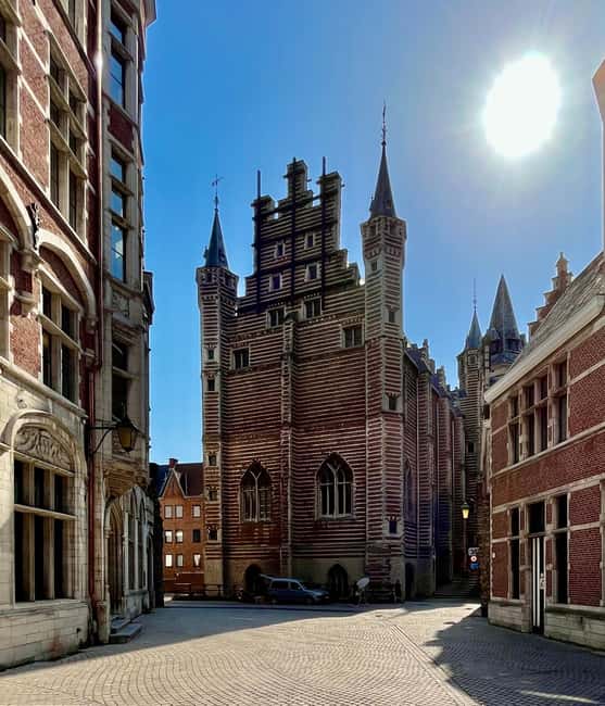 Explore the history of Antwerp with a local historian - Price and value: why $17 can be a smart buy