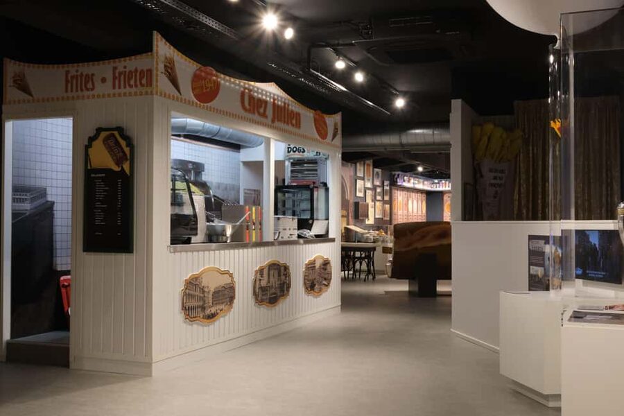 Frietmuseum Brussels: Entry to the fries museum with a tasty treat - Practical tips that make the experience smoother
