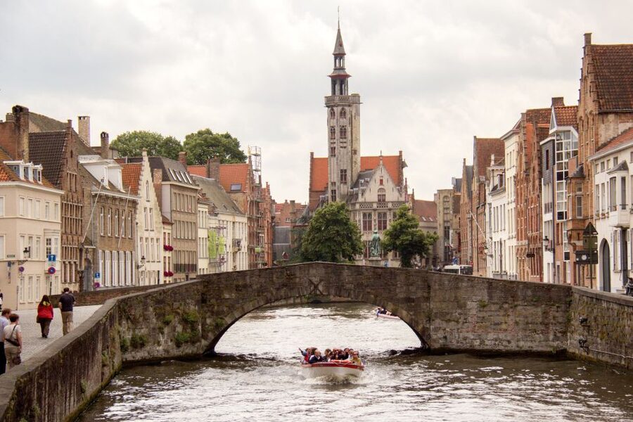 From Amsterdam: Bruges Day Tour in Spanish or English - Price and value: does $60 feel fair for a full-day Bruges hit?