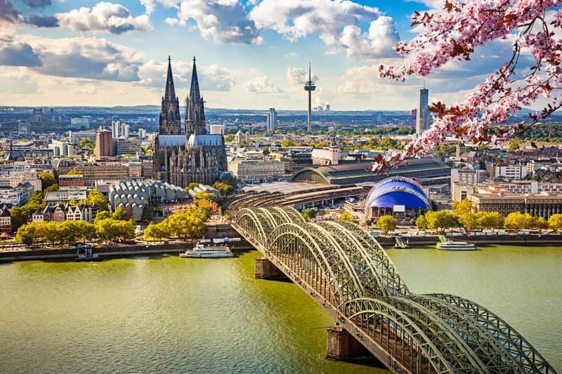 From Amsterdam: Cologne Full-Day Tour - Lunch and free time: how to use your 3 hours well