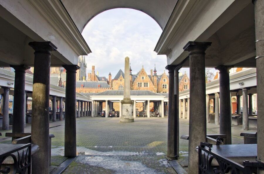 From Amsterdam: Day Trip to Bruges in Spanish or English - Key Things Worth Noting Before You Go