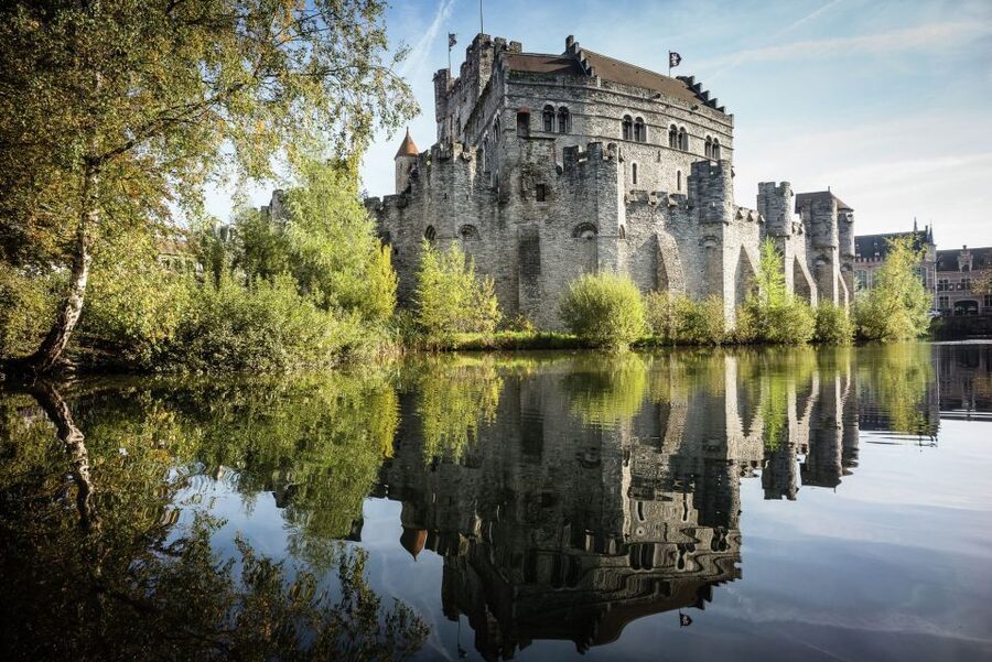From Brussels: Bruges and Ghent Full-Day Trip by Train - Brussels morning, meeting your guide, and the timing reality