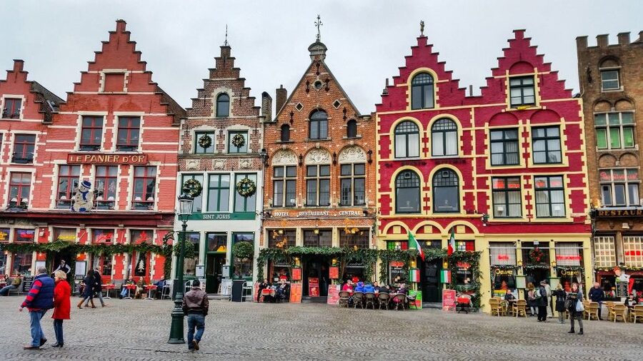 From Brussels: Bruges and Ghent Full-Day Trip by Train - Bruges by the canals: from Lake of Love to Our Lady’s tower