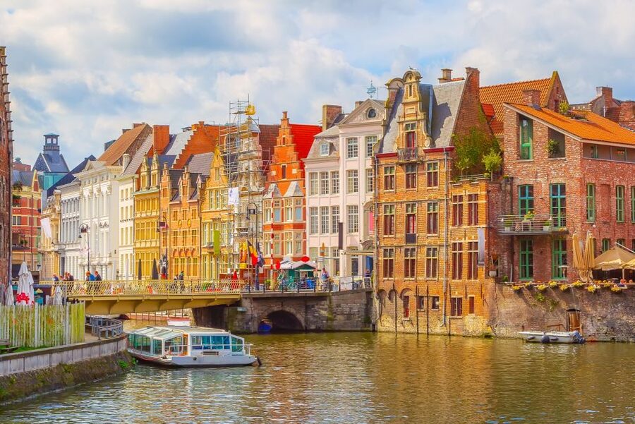 From Brussels: Full-Day Antwerp and Ghent Guided Tour - Ghent Guided Tour: San Bavón and the Belfort Moment