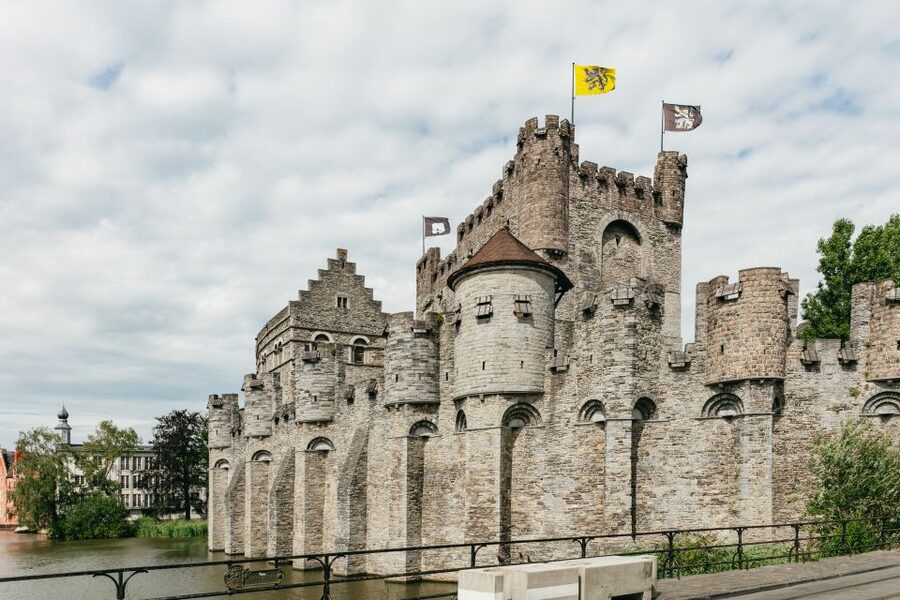 From Brussels: Guided Day Trip to Bruges and Ghent - Bruges free time: lunch, chocolates, and a realistic plan