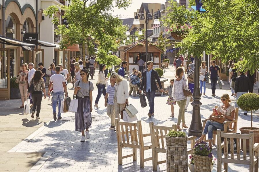 From Brussels: Maasmechelen Outlet Shopping Trip - Key highlights to know before you go