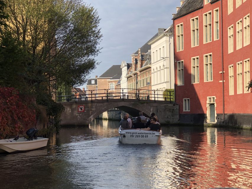 Ghent: 40-Minute Historical Boat Tour of City Center - Stop-by-stop: what you’ll see from the water