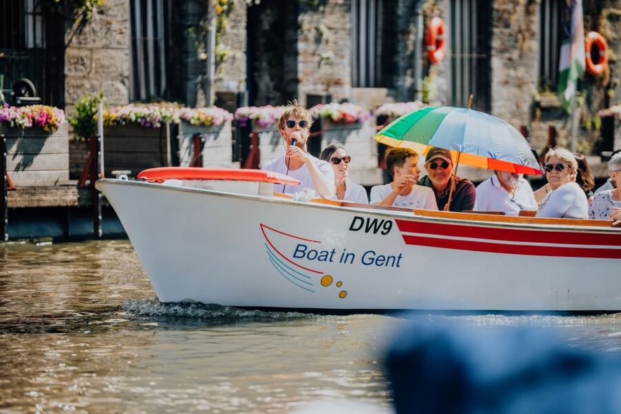 Ghent: 50-Minute Medieval Center Guided Boat Trip - The old Fish Market and Great Butcher’s Hall: trade and craft power