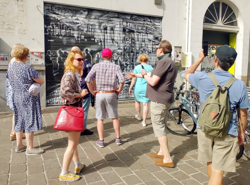 Ghent: Guided City Tour with Food Tastings - Should you book this Ghent food tour?