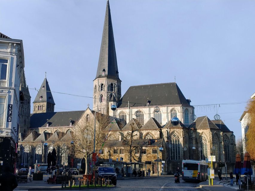 Ghent: Guided City Tour with Food Tastings - Price and value for a $93, 150-minute guided food walk