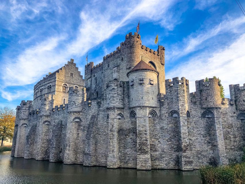 Ghent: Guided Walking Tour and Canal Boat Trip - Time, Pace, and Weather: What 150 Minutes Feels Like