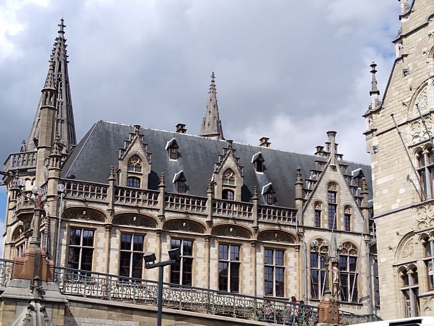Ghent: Private Tour in Historical Center - Cloth Hall and the medieval trading mindset
