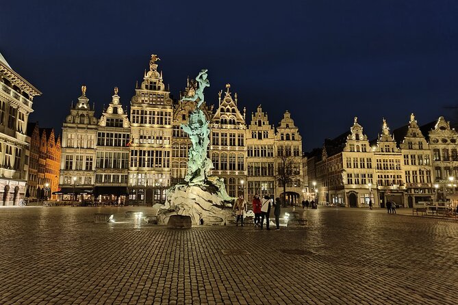 Historical Walking Tour in Antwerp Old City - Carolus Borromeus Church: A Beautiful Facade in a Hidden-Feeling Spot
