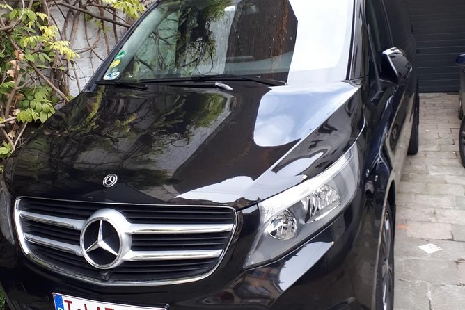 Luxury Minivan from Brussels airport to the city of Brussels - Comfort on Board: WiFi, Air Conditioning, and the Real-World Luxury Question