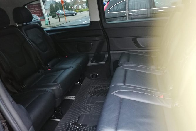 Luxury Minivan from Brussels airport to the city of Brussels - Timing That Helps: From Arrivals to Brussels City Without Rushing