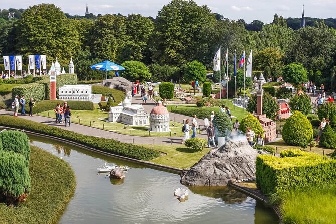 Mini Europe Entry Ticket in Brussels with Flexible Priority Entry - Brussels and the EU model lineup: what you actually get to see