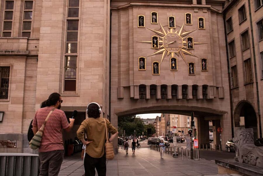 MUSIC TOUR OF BRUSSELS (SPANISH) - Why this Spanish music walk feels different from a standard city tour