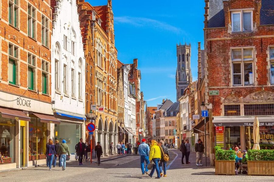 Paris: Brussels and Bruges Tour & Optional Chocolate Tasting - Halve Maan brewery stop and the Belgian food you actually want