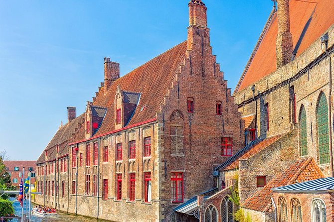Private 3-hour walking tour of Bruges with official tour guide - The pacing: photo breaks, quick stops, and how to enjoy 3 hours