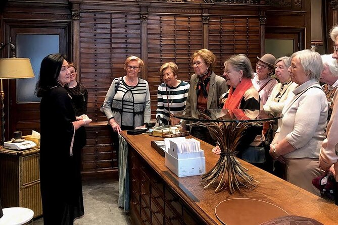 Private Antwerp's Diamonds and Jewellery Old City Center Historic Tour - Zwartzustersstraat, when jewelry shops sat below cutting ateliers