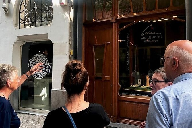 Private Antwerp's Diamonds and Jewellery Old City Center Historic Tour - Zirkstraat, the 15th century diamond cutter link