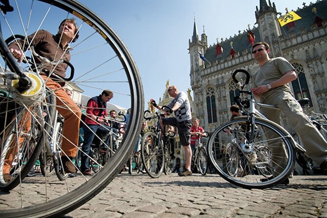 Private Bruges 3.5-Hour Guided Bike Tour: Discover Hidden Gems - From almshouses to ramparts: the opening stops set the city’s rules