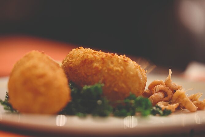 Private Brussels Walking Food Tour - Meeting at Auguste Orts and Getting Your Bearings