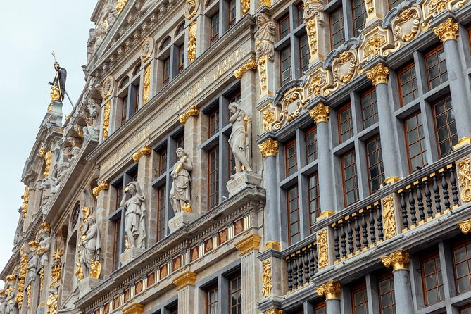 Private City Kickstart Tour: Brussels - Manneken Pis: The Small Statue That Everyone Builds a Big Opinion About