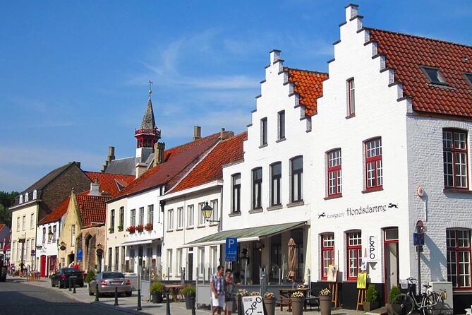 Private Countryside Daytour: Explore 't Zwin and Hidden Treasures - Oostkerke and Hoeke: smaller communities, quieter sights