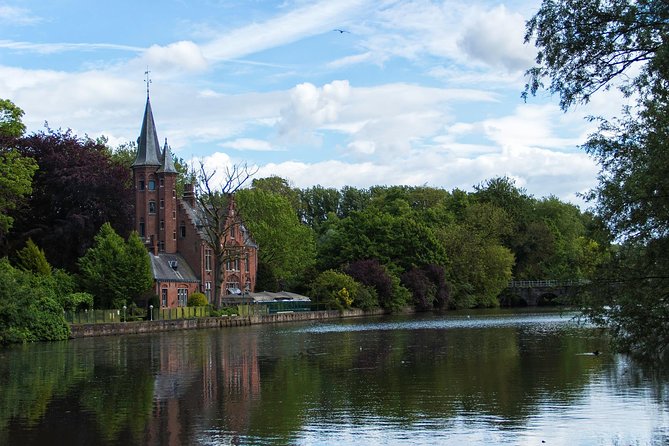 Private Day Trip from Brussels to Bruges - Price and value: what $353.38 per person buys you in real life