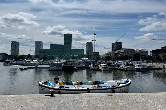Private MAS Antwerp Aperitif Cruise (8 - 12 Guests) - Entering Antwerp from Nieuwpoortkaai, the calm start you want