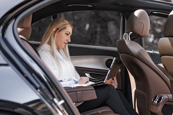 Private transfer from BRU Airport to Brussels city with luxury limousine 3 pax - Luxury Limo for 3 Pax: Comfort and Safety Focus