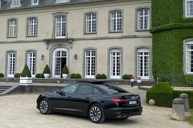Private Transfer from/to Brussels Zaventem Airport - Pickup at BRU: where to find your chauffeur in Arrivals Hall