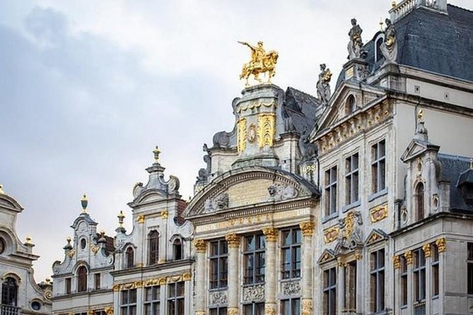 Private walking tour : Brussels historical city center Half Day - Stop 1 at Grand Place: the big centerpiece, with time to actually see it